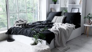 חדר שינה קטן מעוצב