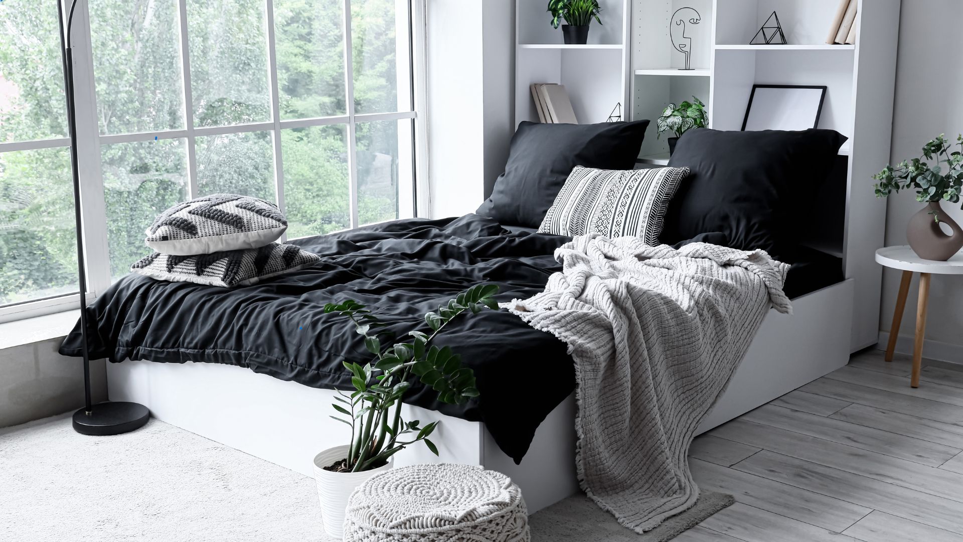 חדר שינה קטן מעוצב